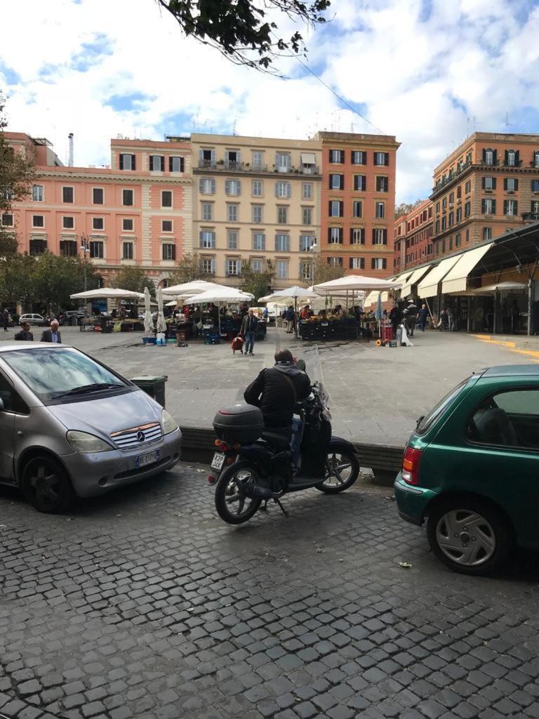 Midtown Trastevere Rome Bagian luar foto